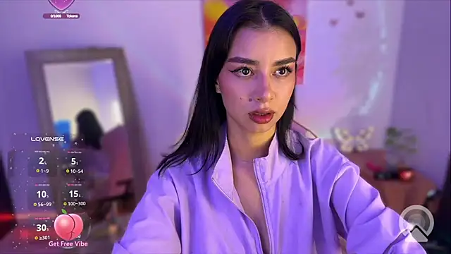 isa martinexxx online show from November 30, 2025, 4:49 am