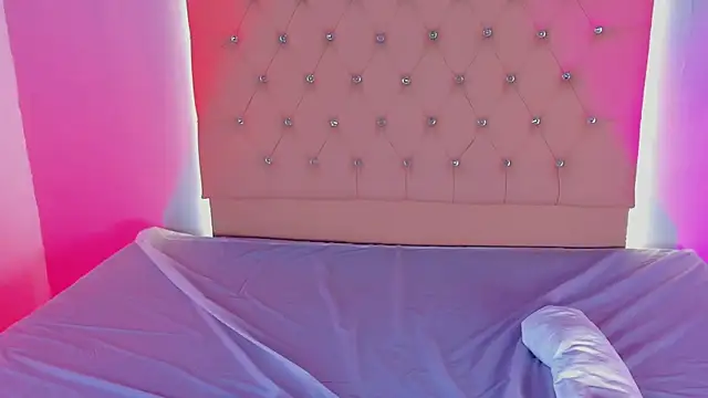 Athenea  fox online show from November 28, 2025, 3:20 am