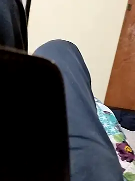 Ferno640916 online show from October 13, 2025, 3:50 am