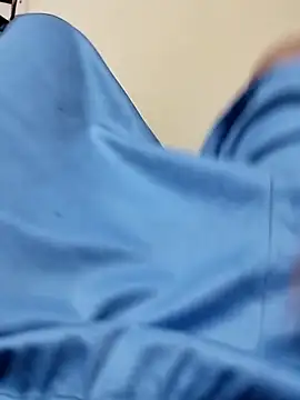 Ferno640916 online show from November 12, 2025, 2:23 am