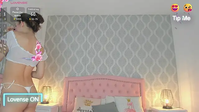 kendallspears 1 online show from November 3, 2025, 3:52 am