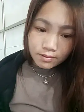 min-xinh online show from November 27, 2025, 10:01 pm