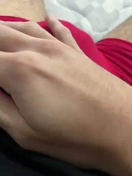 AlbertoRuiz086 online show from February 24, 2026, 7:23 pm