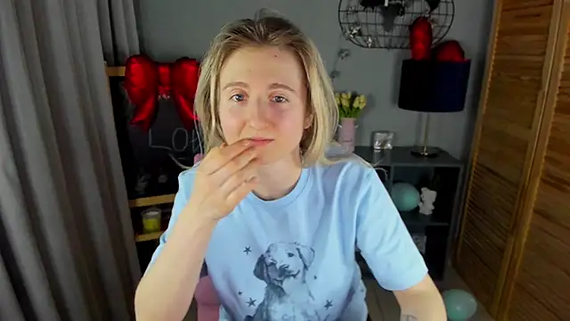 CamillaDreamer online show from February 22, 2026, 1:18 am