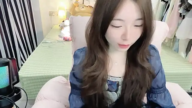 Gardenia-222 online show from December 18, 2025, 1:39 pm