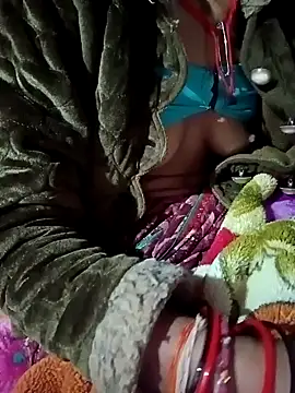 Lona2525 online show from February 9, 2026, 6:34 pm