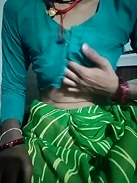 Lona2525 online show from April 28, 2026, 10:04 pm