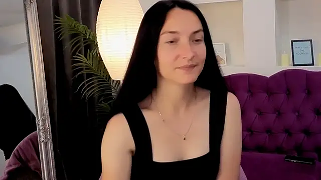 Emilly  Grey online show from June 6, 2026, 6:12 pm