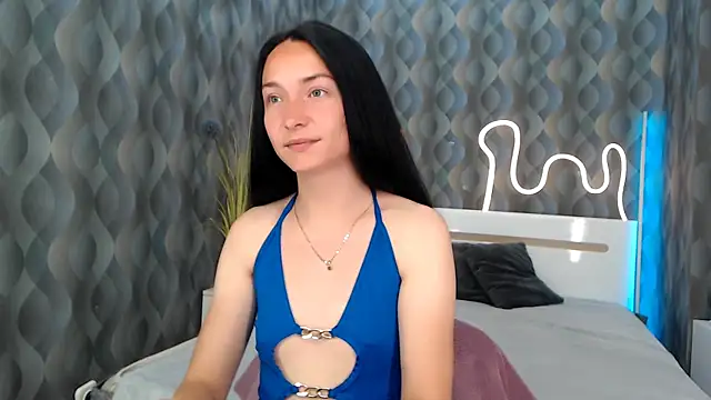 Emilly  Grey online show from June 8, 2026, 5:35 pm