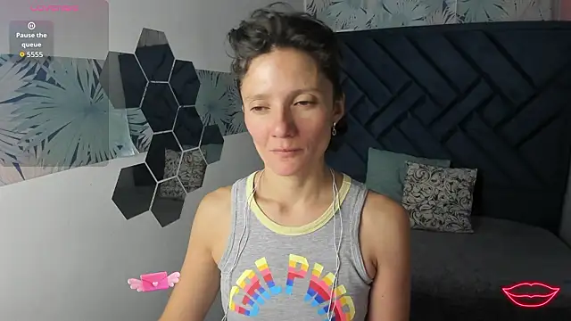 Valery More   online show from February 4, 2026, 1:17 pm