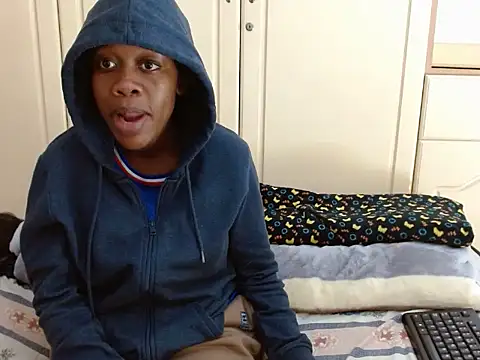 stormyza online show from October 5, 2025, 6:50 pm