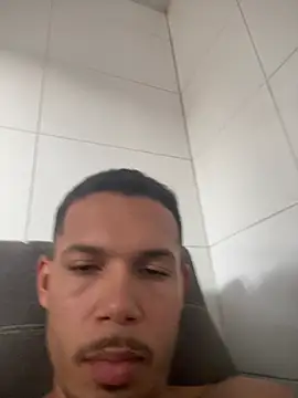 MCLZK online show from February 9, 2026, 7:51 pm