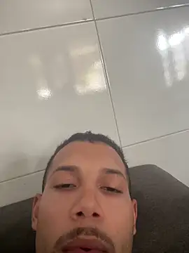 MCLZK online show from March 10, 2026, 6:13 pm