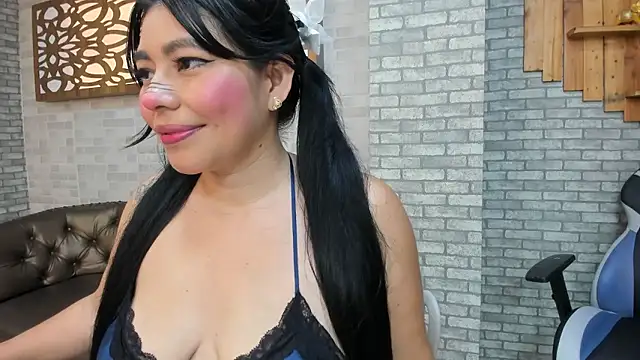 Alisonn Doll online show from January 16, 2026, 7:07 pm