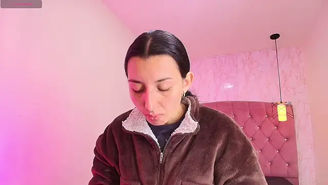 Iris  77 online show from October 20, 2025, 6:41 pm