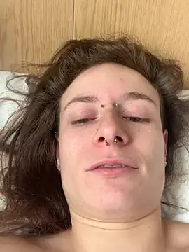 GoldenPussy1329 online show from February 13, 2026, 11:28 am