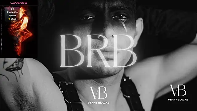 VynnyBlacke  online show from January 11, 2026, 3:33 am