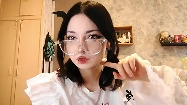 Beeping Creature online show from October 26, 2025, 6:30 am