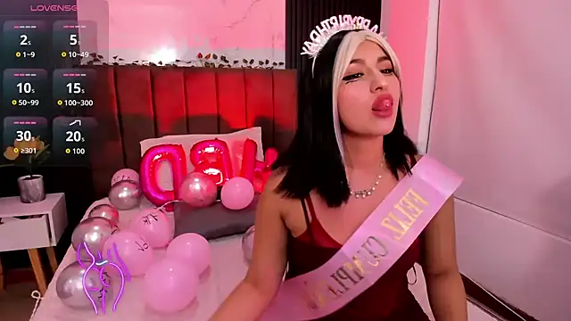 Maya Rivers online show from February 10, 2026, 4:38 am