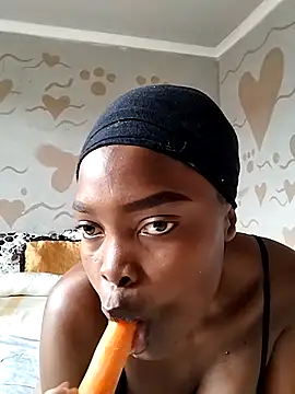 Snapshot of SexyValentinaXX chatting on September 28, 2025, 7:14 am SexyValentinaXX online show from September 28, 2025, 7:14 am