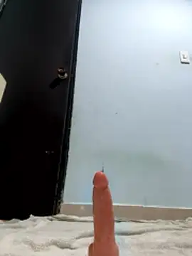 miluwatson online show from January 17, 2026, 7:28 pm