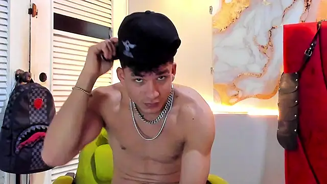 daniscot online show from November 26, 2025, 7:26 pm