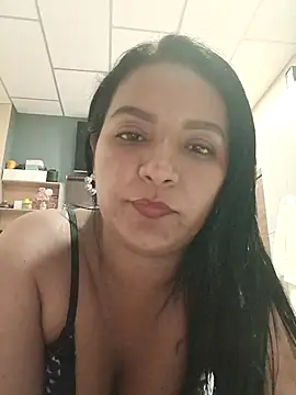 Snapshot of Choco-Ita chatting on September 28, 2025, 9:20 pm Choco-Ita online show from September 28, 2025, 9:20 pm
