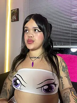 Snapshot of Sussyroxxx chatting on May 29, 2026, 5:16 am Sussyroxxx online show from May 29, 2026, 5:16 am