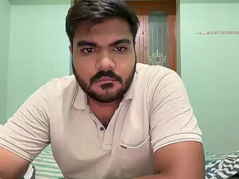 Romeo Sam2 online show from November 3, 2025, 1:12 pm