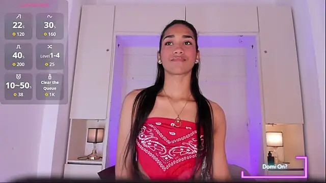 AnahiCollins online show from October 7, 2025, 11:40 am