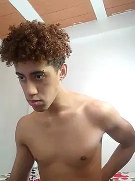 Snapshot of The_boy_good chatting on October 6, 2025, 6:49 pm The boy good online show from October 6, 2025, 6:49 pm