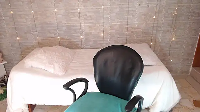 Sofia granny online show from April 12, 2026, 3:00 am