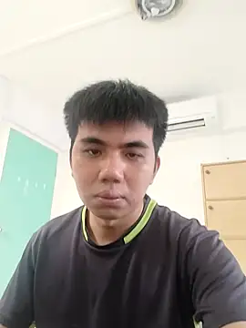 henry9933 online show from October 12, 2025, 6:01 am