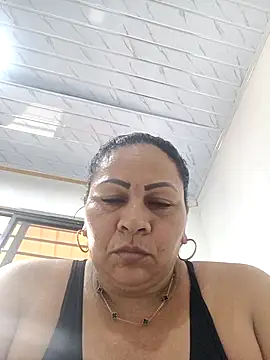 Snapshot of Dirty_Candy chatting on October 19, 2025, 7:25 pm Dirty Candy online show from October 19, 2025, 7:25 pm