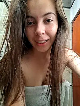 EmmaValencia  online show from November 27, 2025, 3:14 pm