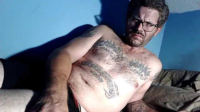 bigdickdaddy6911 online show from November 27, 2025, 6:26 am