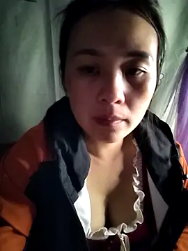 Snapshot of Suna-ny chatting on February 3, 2026, 12:32 pm Suna-ny online show from February 3, 2026, 12:32 pm