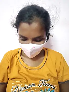 Tamil Monika online show from April 3, 2026, 7:01 pm