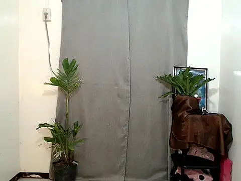 amandareddragon online show from March 29, 2026, 5:13 pm