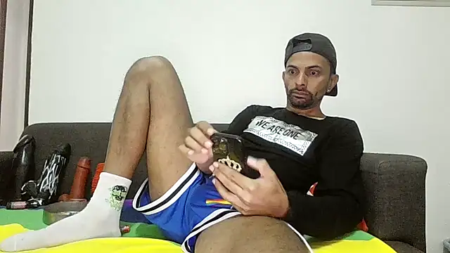 Snapshot of XxvanxX chatting on November 9, 2025, 4:05 pm XxvanxX online show from November 9, 2025, 4:05 pm