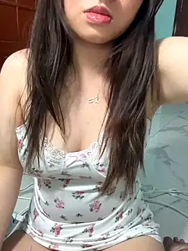 Sexy dancing girl online show from December 22, 2025, 2:47 pm