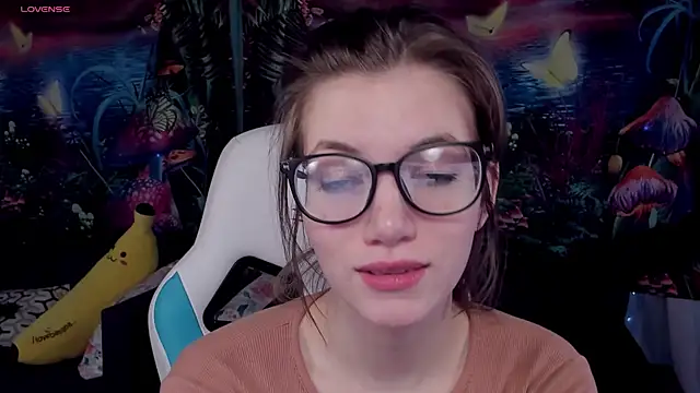 CathyAdams online show from December 16, 2025, 5:45 am