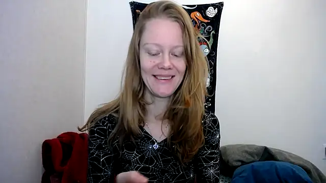 Snapshot of naughtyfox89 chatting on October 17, 2025, 4:31 pm naughtyfox89 online show from October 17, 2025, 4:31 pm