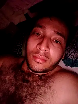 Snapshot of Valen_Squirt04 chatting on October 7, 2025, 6:54 am Valen Squirt04 online show from October 7, 2025, 6:54 am