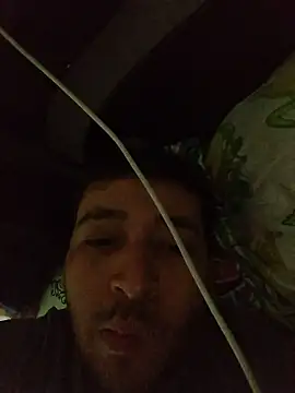 Snapshot of Valen_Squirt04 chatting on October 8, 2025, 5:32 pm Valen Squirt04 online show from October 8, 2025, 5:32 pm