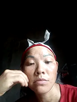 mntzz88 online show from October 9, 2025, 3:59 am