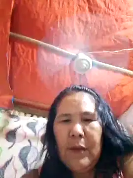 milagrose rose online show from October 15, 2025, 7:08 am