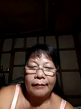 joy cute online show from April 20, 2026, 1:14 pm