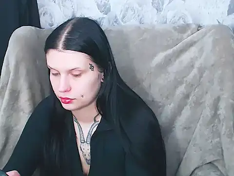 VenomDoll online show from March 15, 2026, 8:15 pm