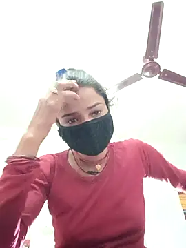 Snapshot of Hotty_ruvi chatting on October 1, 2025, 7:14 am Hotty ruvi online show from October 1, 2025, 7:14 am